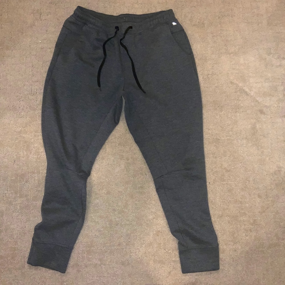 Active Wear Sweatpants L (fits like M) Kenneth Cole